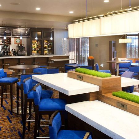 Hotel Courtyard By Marriott Bloomington Exterior foto